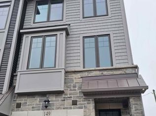 10 Birmingham Dr #149, Cambridge, ON N1R0C6