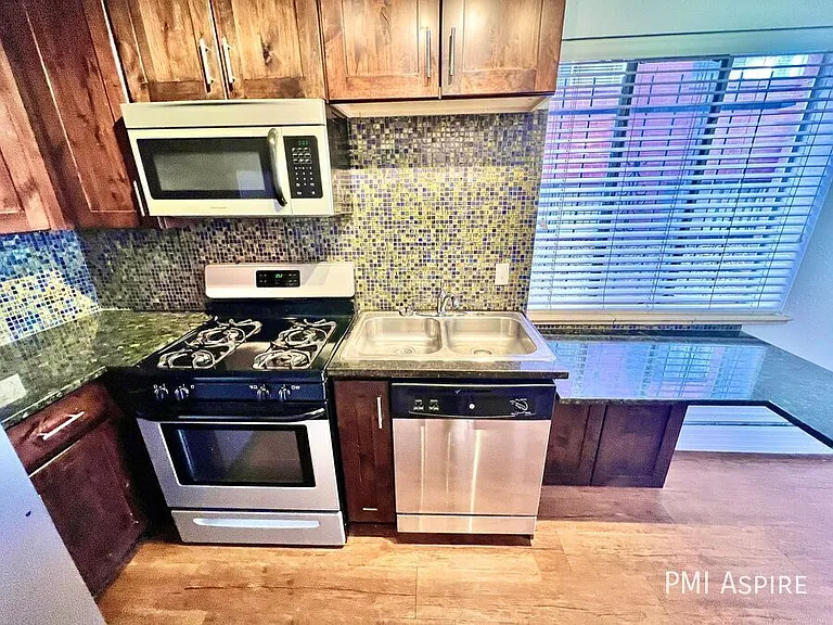 59 N Ogden St #10 — Photo 60