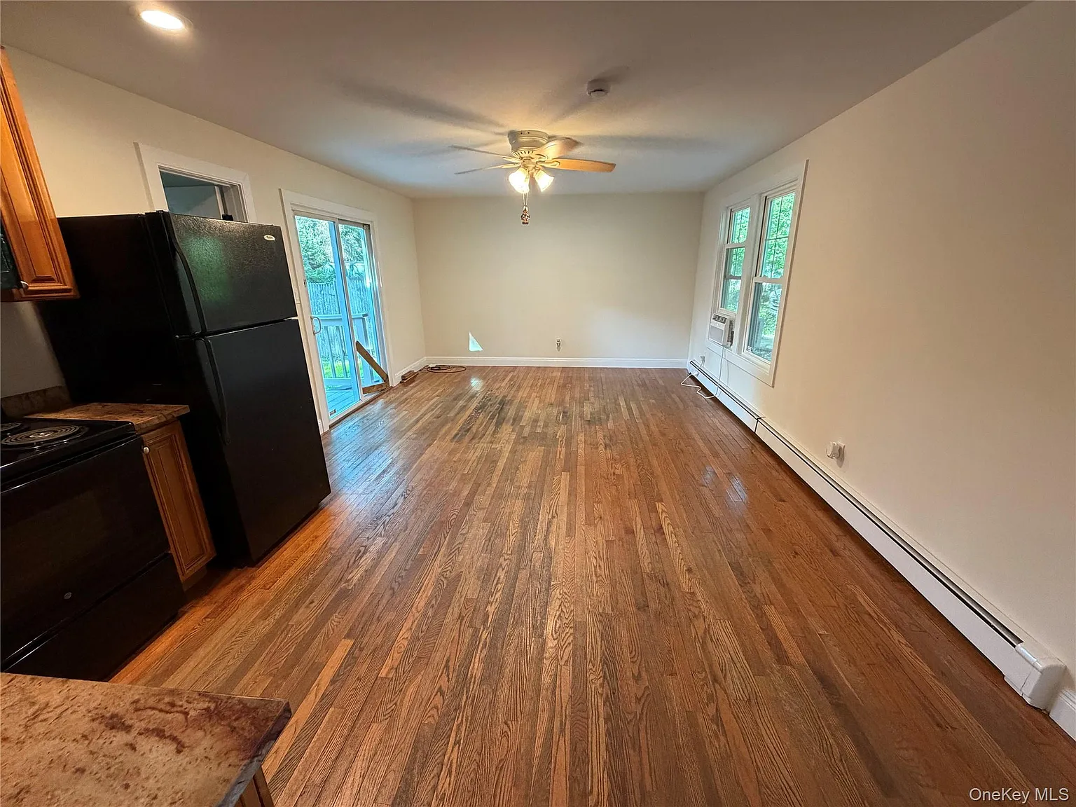 2 bed, 1.0 bath, 626 sqft, $3,000 — Photo 4
