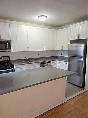 4th image of 43-24 43rd St #609