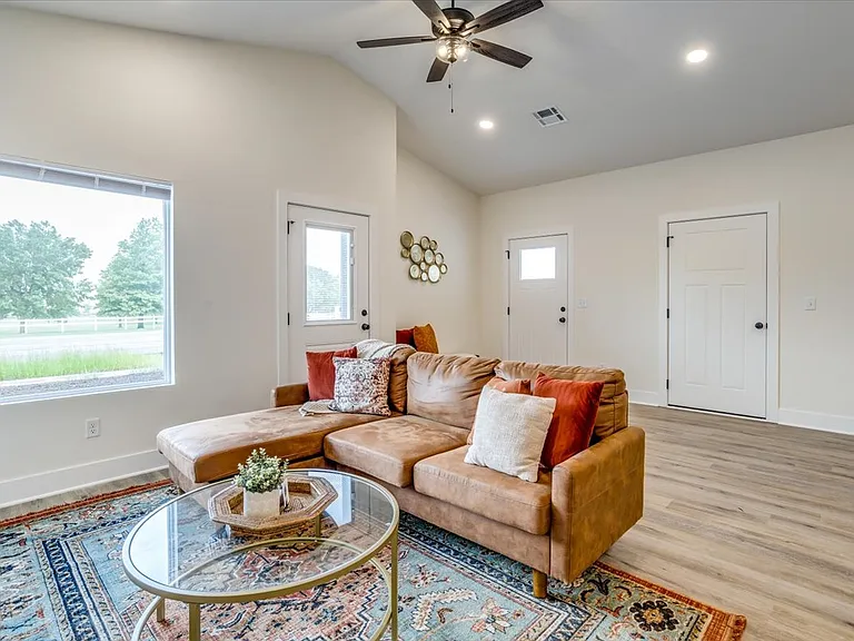 419 Briarbrook Ln — Photo 11