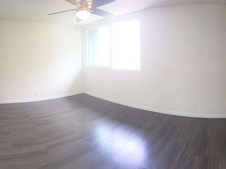 Aviation Townhomes — Photo 17
