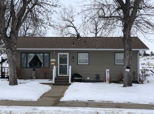 130 Maple Ave, Glendive, MT 59330