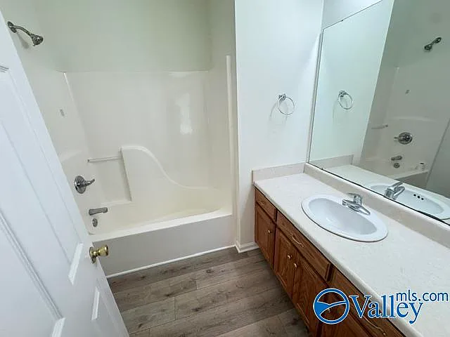 1386 Harvest Rd — Photo 23