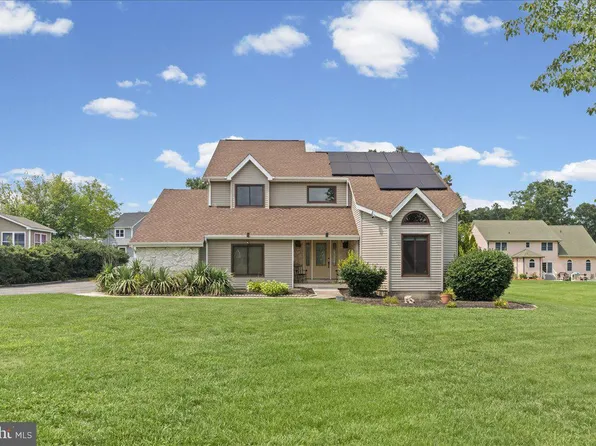 3740 Halsey Ct, Vineland, NJ 08361