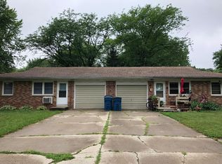 1605 Bluebird Ln, Lowell, IN 46356
