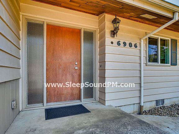 3rd image of 6906 SE Wilshire St