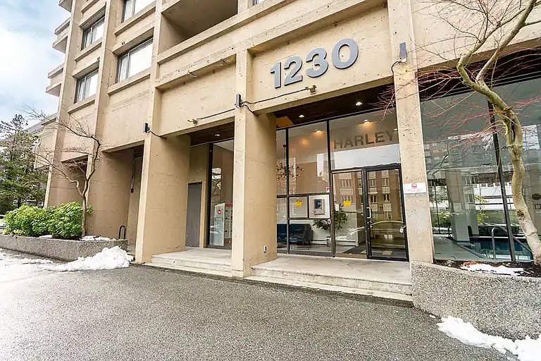 1230 Nelson St #1303