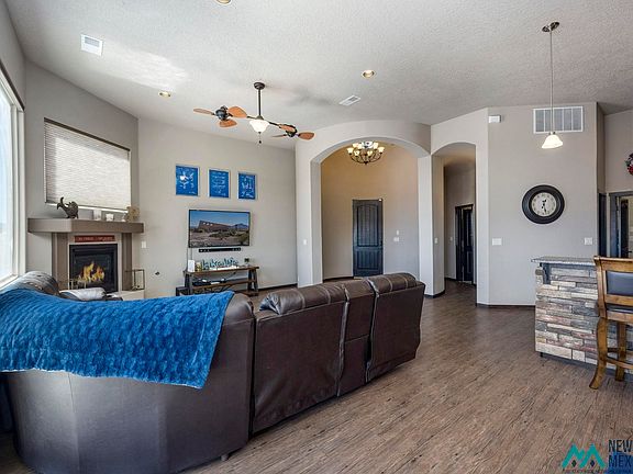 5th image of 206 Tierra Verde Cir