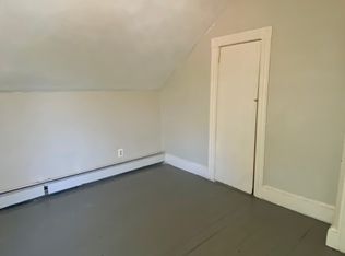 22 Alma St #3, Providence, RI 02908