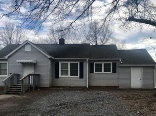 1403 W 10th Ave, Gastonia, NC 28052