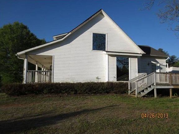 5th image of 57 Lakeside Ave