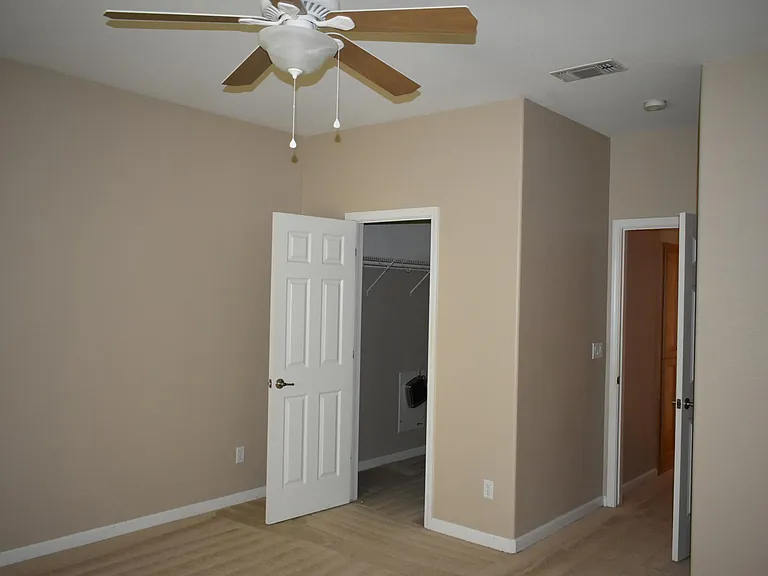 484 Beckman Way — Photo 22