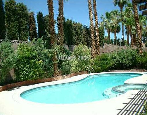 2nd image of 5161 Shadow Hill Dr
