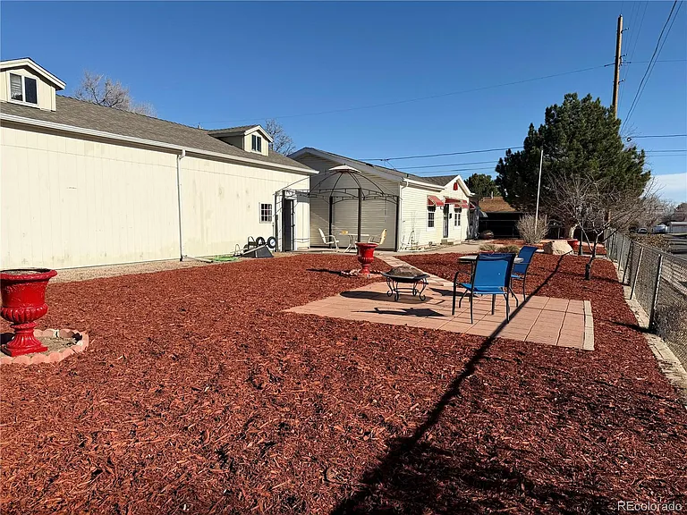 4095 W Arizona Ave — Photo 21