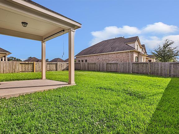 2nd image of 18027 Salt Meadow Ln