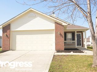 8126 Whitview Dr, Indianapolis, IN 46237