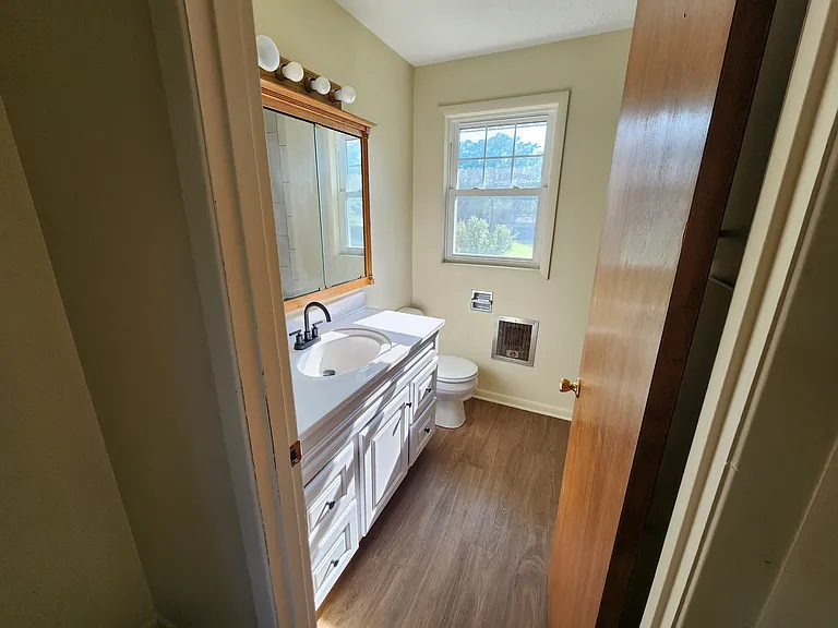 6295 Dresden Rd #B — Photo 28
