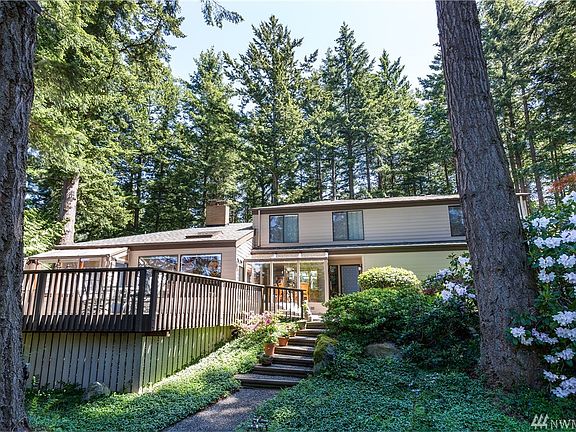 4th image of 615 Canyon View Dr