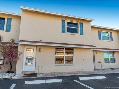 69 SW Blackburn Ter APT 9, Stuart, FL, 34997