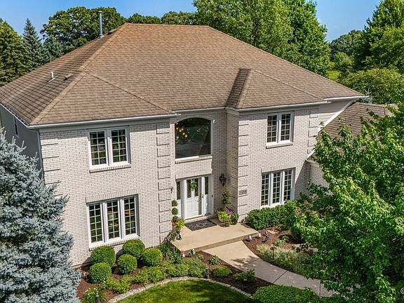 2nd image of 508 Twin Elms Ln