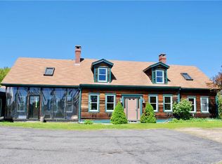 63 Runaround Pond Rd, Durham, ME 04222