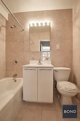 Rented by Bond New York | media 108