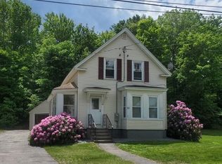 30 S Pleasant St, Ashburnham, MA 01430