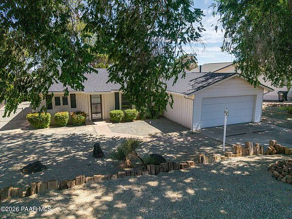 2nd image of 10833 E Oxbow Dr