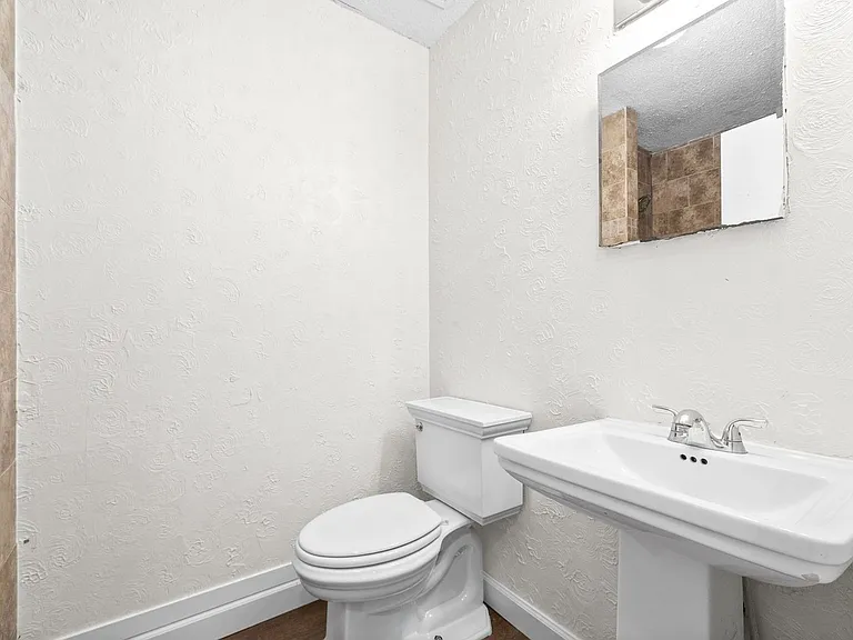 1509 Nichols Dr — Photo 18
