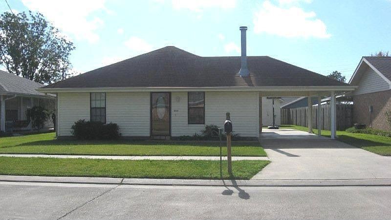 1st image of 358 Firwood Dr