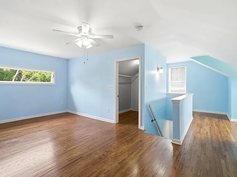 527 Stevenson St — Photo 29