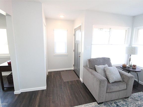 4th image of 30460 J Carls St