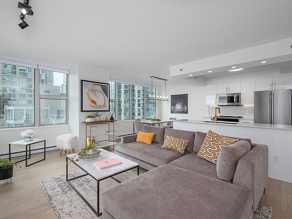 4th image of 1500 Hornby St #1010