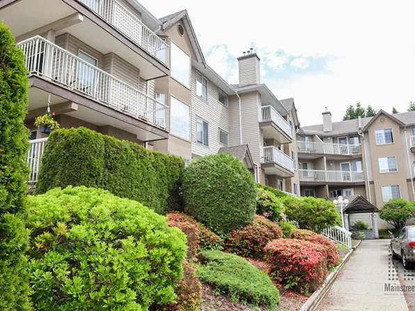 32120 Peardonville Rd, Abbotsford, BC V2T 6P1