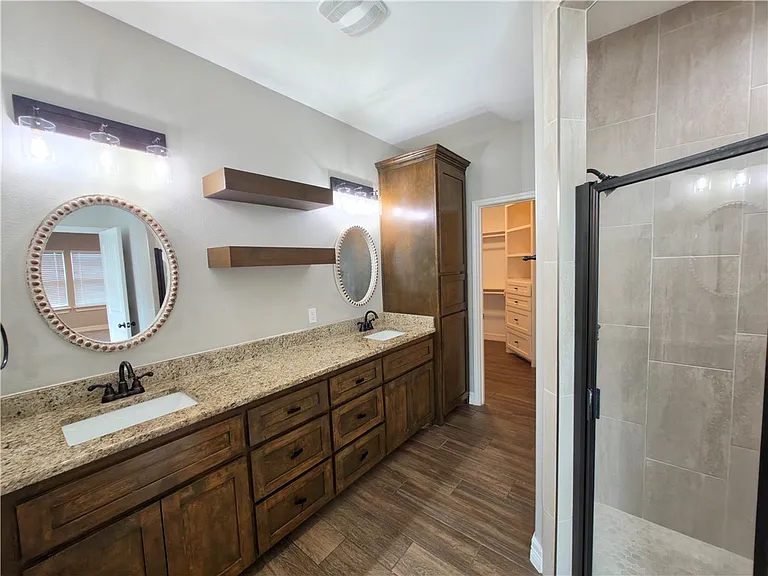 4129 Karo Dr — Photo 21