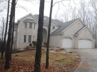 24062 S Lakeside Trl, Crete, IL 60417