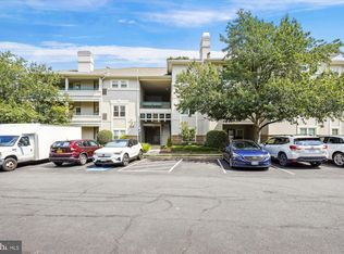 12000 Taliesin Pl APT 13, Reston, VA 20190