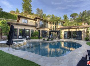 1642 San Ysidro Dr, Beverly Hills, CA 90210