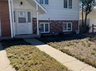2415 E 16th St, Cheyenne, WY 82001