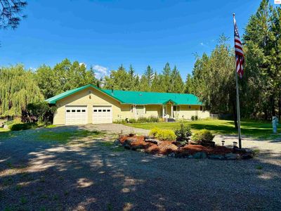 2914 Crossport Rd, Bonners Ferry, ID, 83805