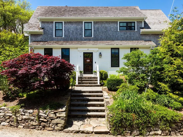 17 Point Street, Provincetown, MA 02657