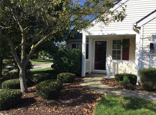 21882 Addington Blvd #4, Rocky River, OH 44116