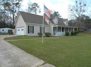 166 Glenwood Ln, Ozark, AL 36360