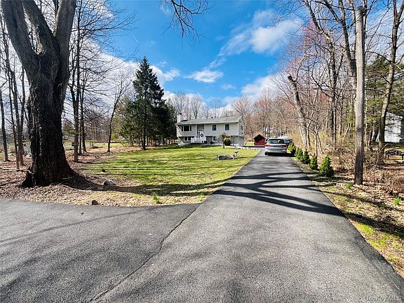 3rd image of 226 White Pond Road
