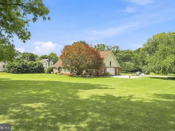 1529 Eshelman Mill Rd, Willow Street, PA 17584