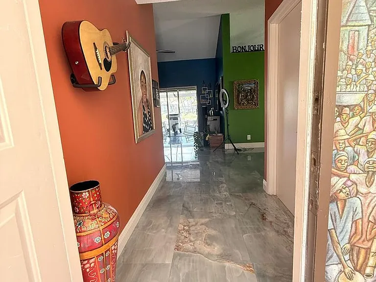 11 Capitol Ct #11 — Photo 14