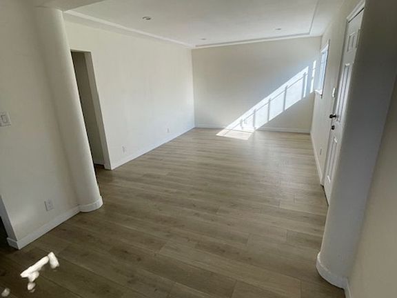 3rd image of 6205-6213 Crenshaw Blvd #6211