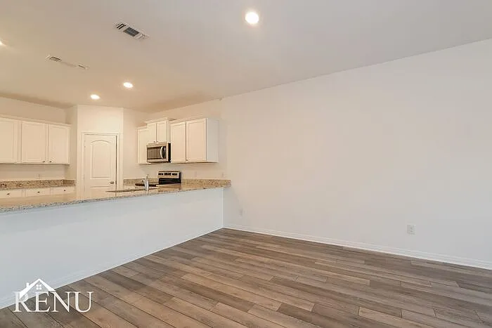 17001 Dusty Boots Ln — Photo 10