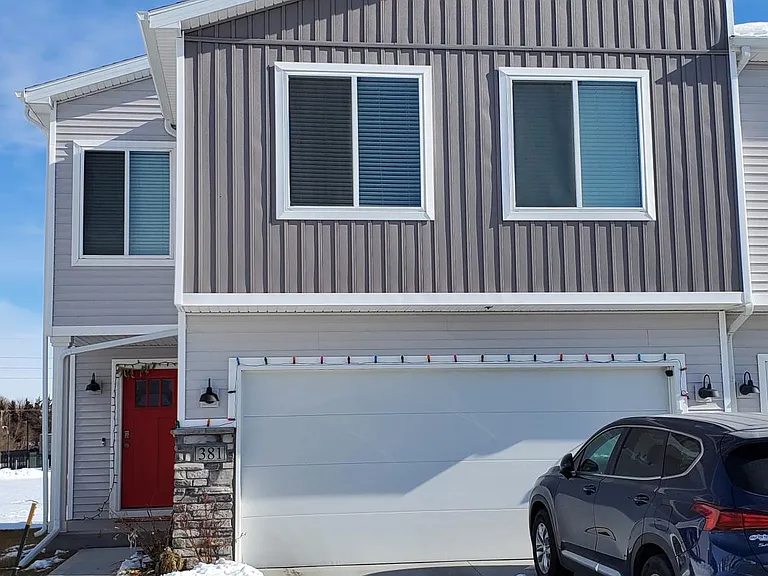 381 NE Mink Dr — Photo 22
